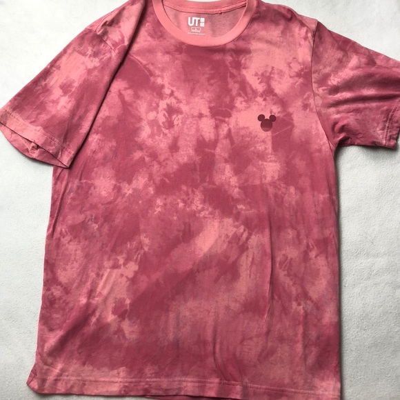 uniqlo tie dye shirt